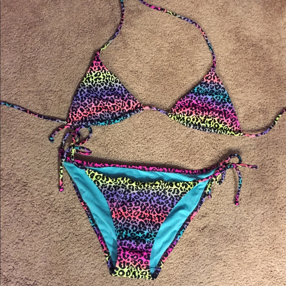 Victoria’s Secret Bikini
